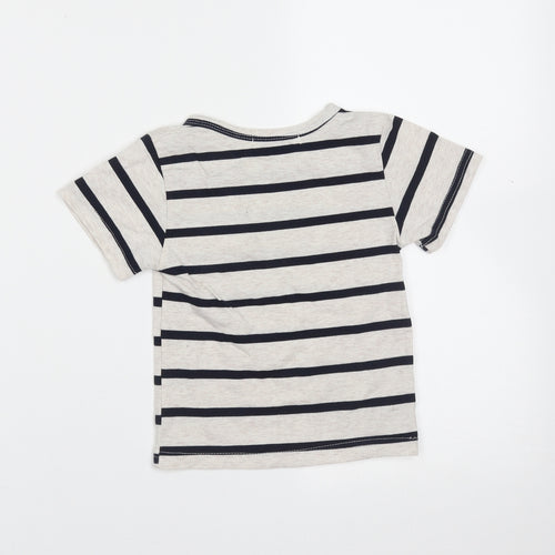 Preworn Boys Beige Striped Cotton Basic T-Shirt Size 5 Years Round Neck  - bear