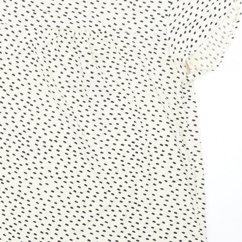 H&M Womens Ivory Animal Print Polyester Basic Blouse Size S Round Neck