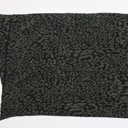 Preworn  Womens Green Animal Print   Shawl/Wrap