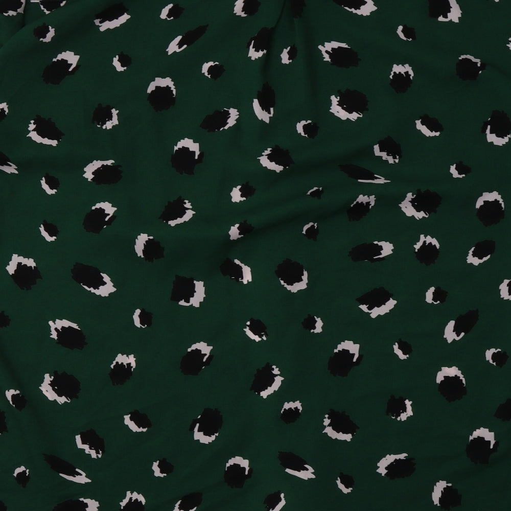 Boohoo Womens Green Animal Print Polyester Basic Button-Up Size 24 Collared