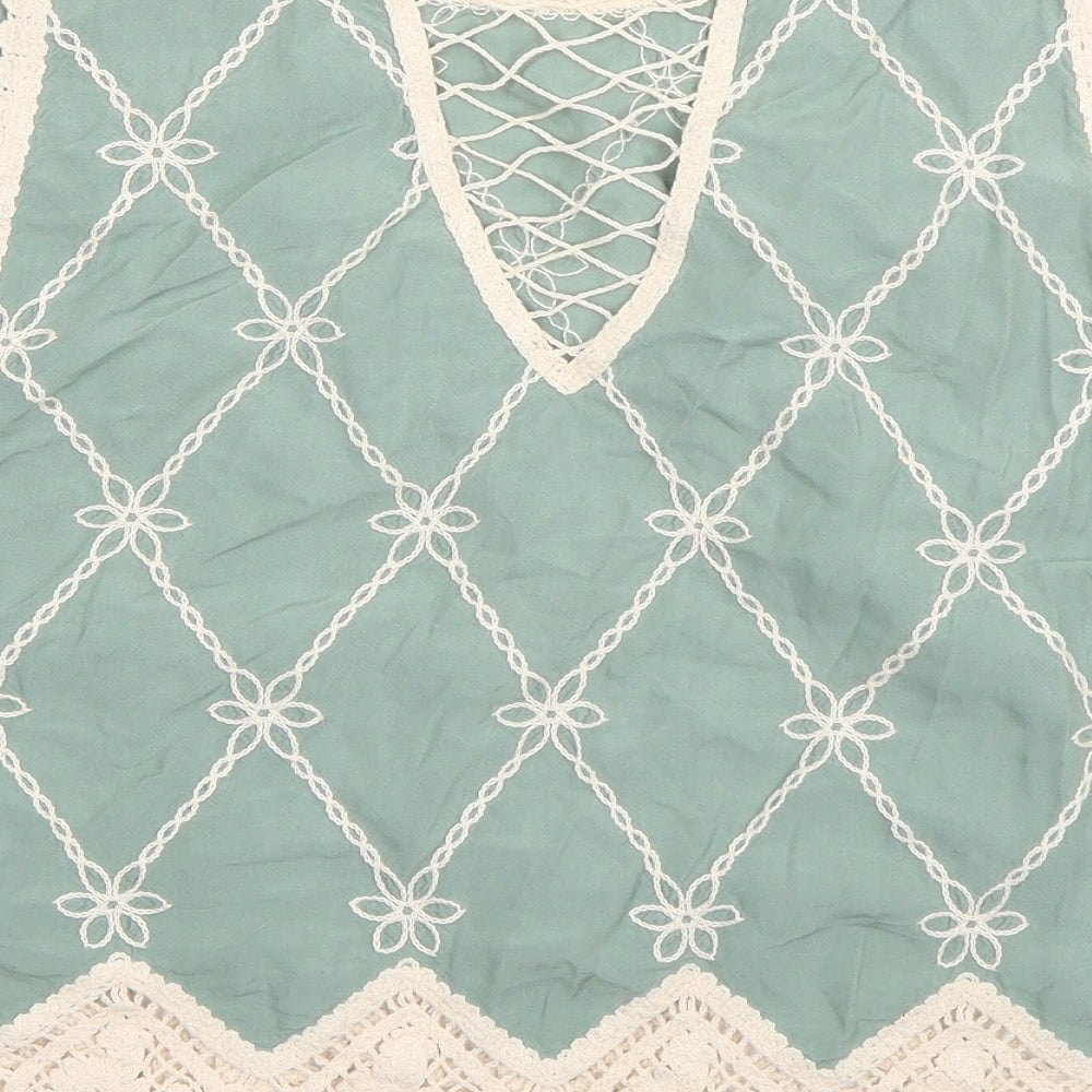 New Look Womens Green  Viscose Basic Blouse Size L Boat Neck - crochet detail