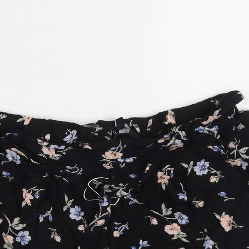 New Look Womens Black Floral Viscose Hot Pants Shorts Size 8  Regular
