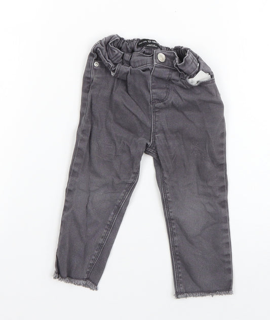 Front view of Denim & Co. boys’ grey cotton capri jeans, size 9-12, months zip