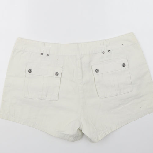 F&F Womens White  Cotton Chino Shorts Size 18 L4 in Regular Snap