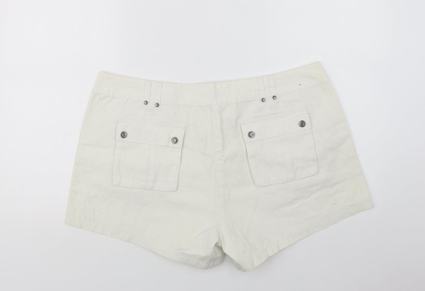 F&F Womens White  Cotton Chino Shorts Size 18 L4 in Regular Snap