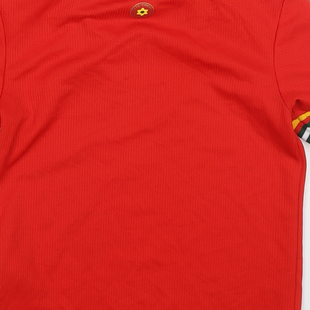 adidas Boys Red  Polyester Basic T-Shirt Size 4-5 Years V-Neck Pullover