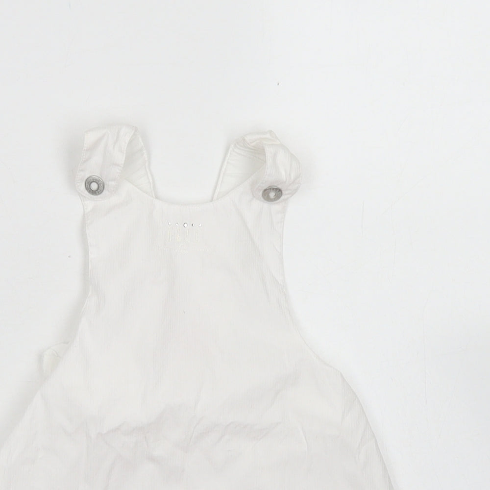 ELLE Girls White  Cotton Pinafore/Dungaree Dress  Size 12 Months  Square Neck Snap