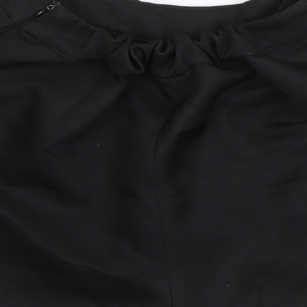 Preworn Womens Black  Polyester Hot Pants Shorts Size S  Regular Zip