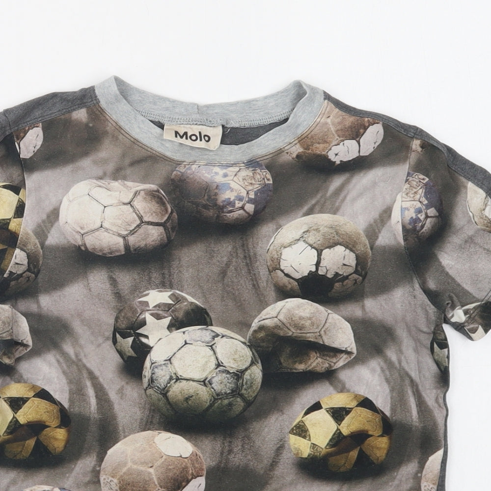 molo Boys Grey  Cotton Basic T-Shirt Size 7-8 Years Crew Neck  - Football Print