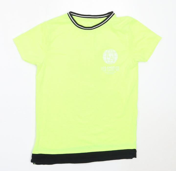Primark Boys Green Polyester Basic T-Shirt Size 9-10 Years Round Neck