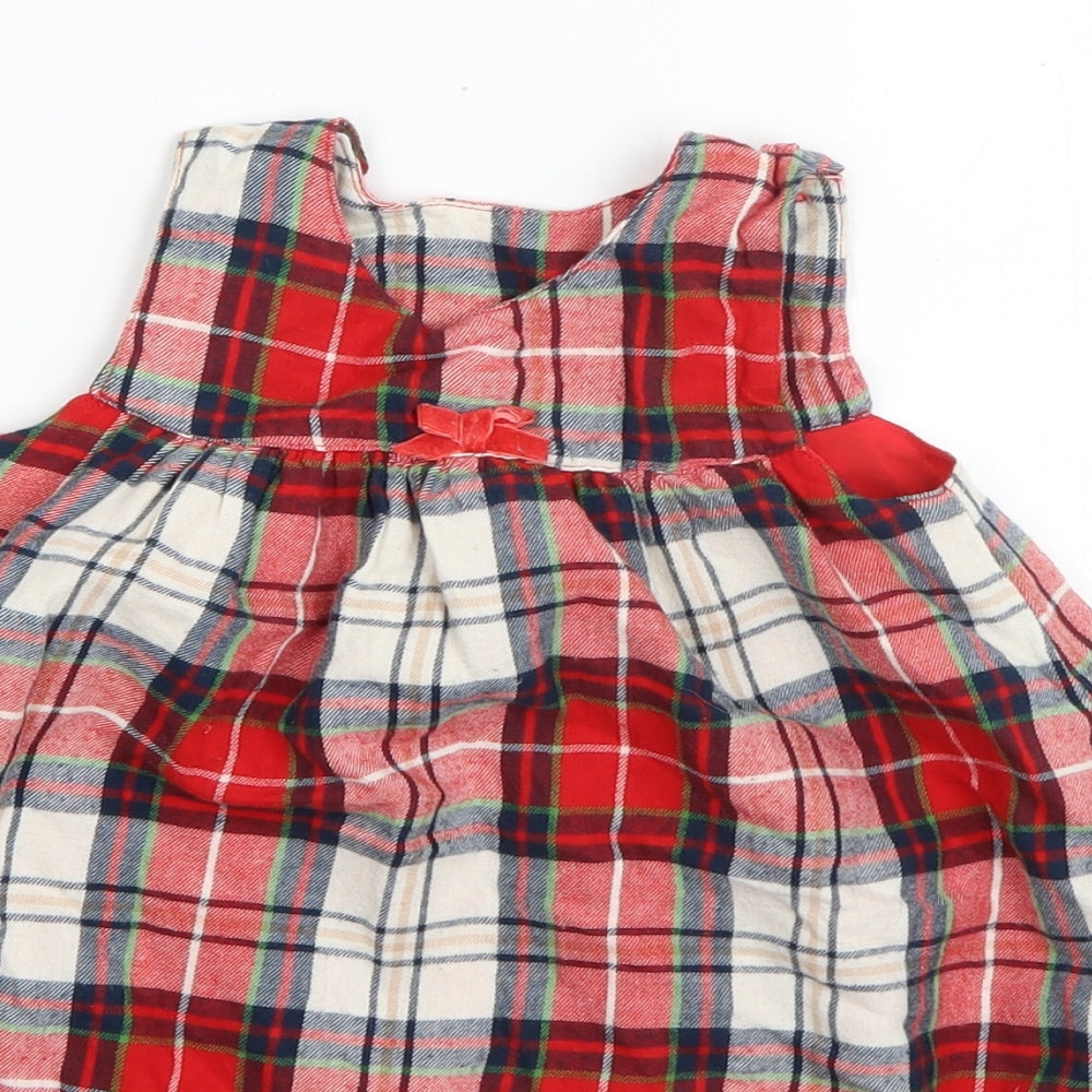 Nutmeg Girls Red Plaid Cotton A-Line  Size 12-18 Months  Round Neck Pullover