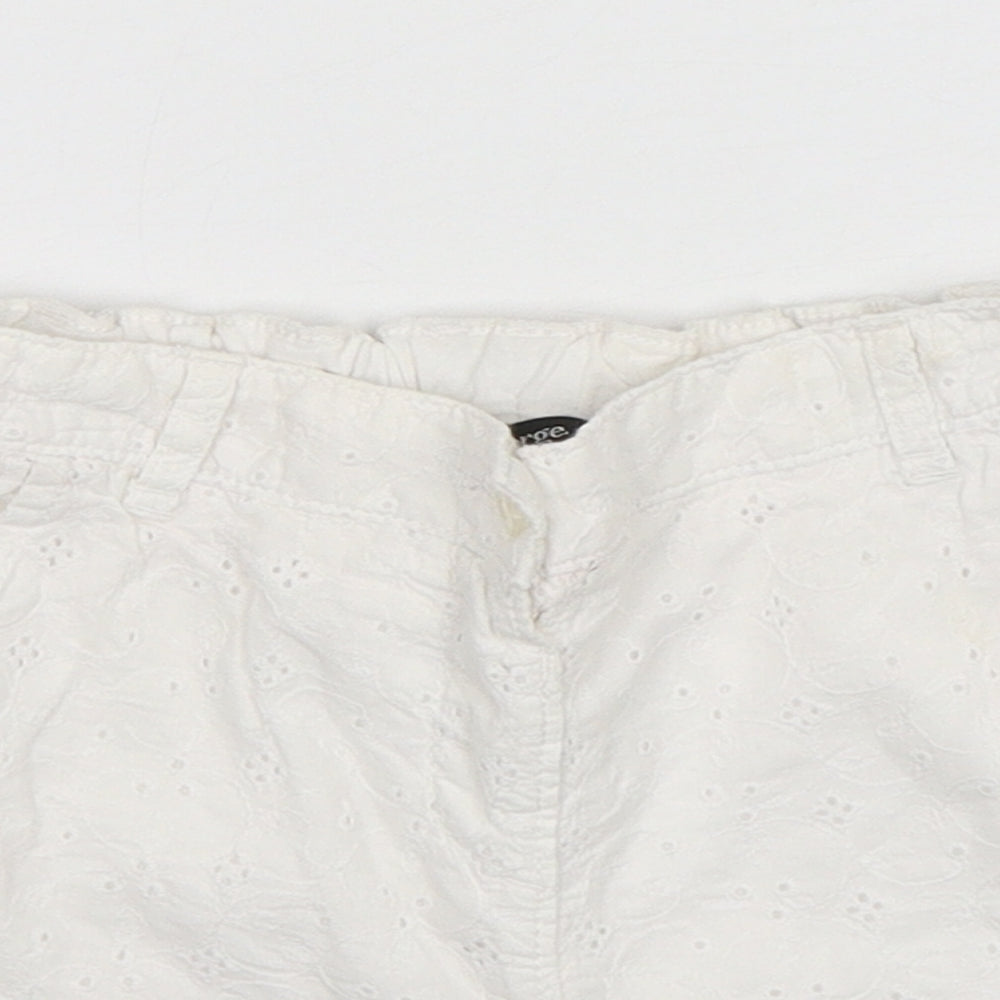 George Girls White  Cotton Chino Shorts Size 5-6 Years  Regular