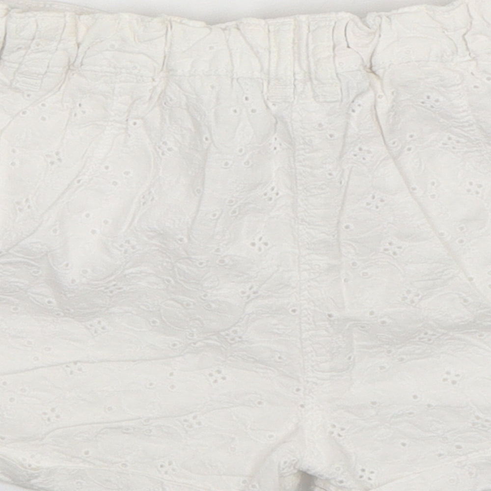 George Girls White  Cotton Chino Shorts Size 5-6 Years  Regular