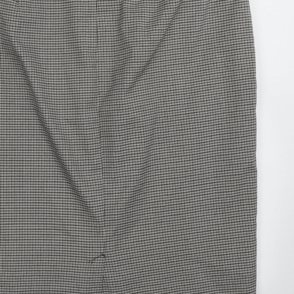 Marks and Spencer Womens Black Geometric Polyester A-Line Skirt Size 20   Hook & Eye