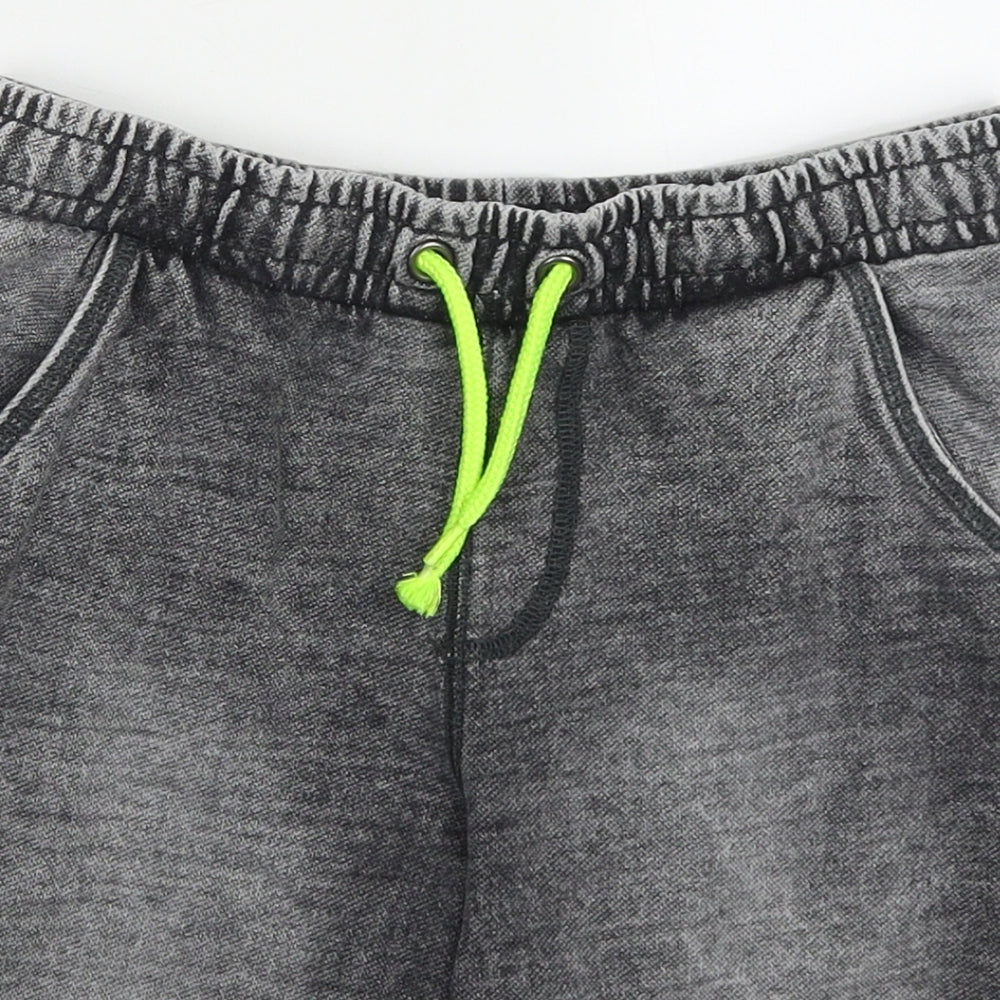 F&F Boys Grey  Cotton Sweat Shorts Size 9-10 Years  Regular Drawstring