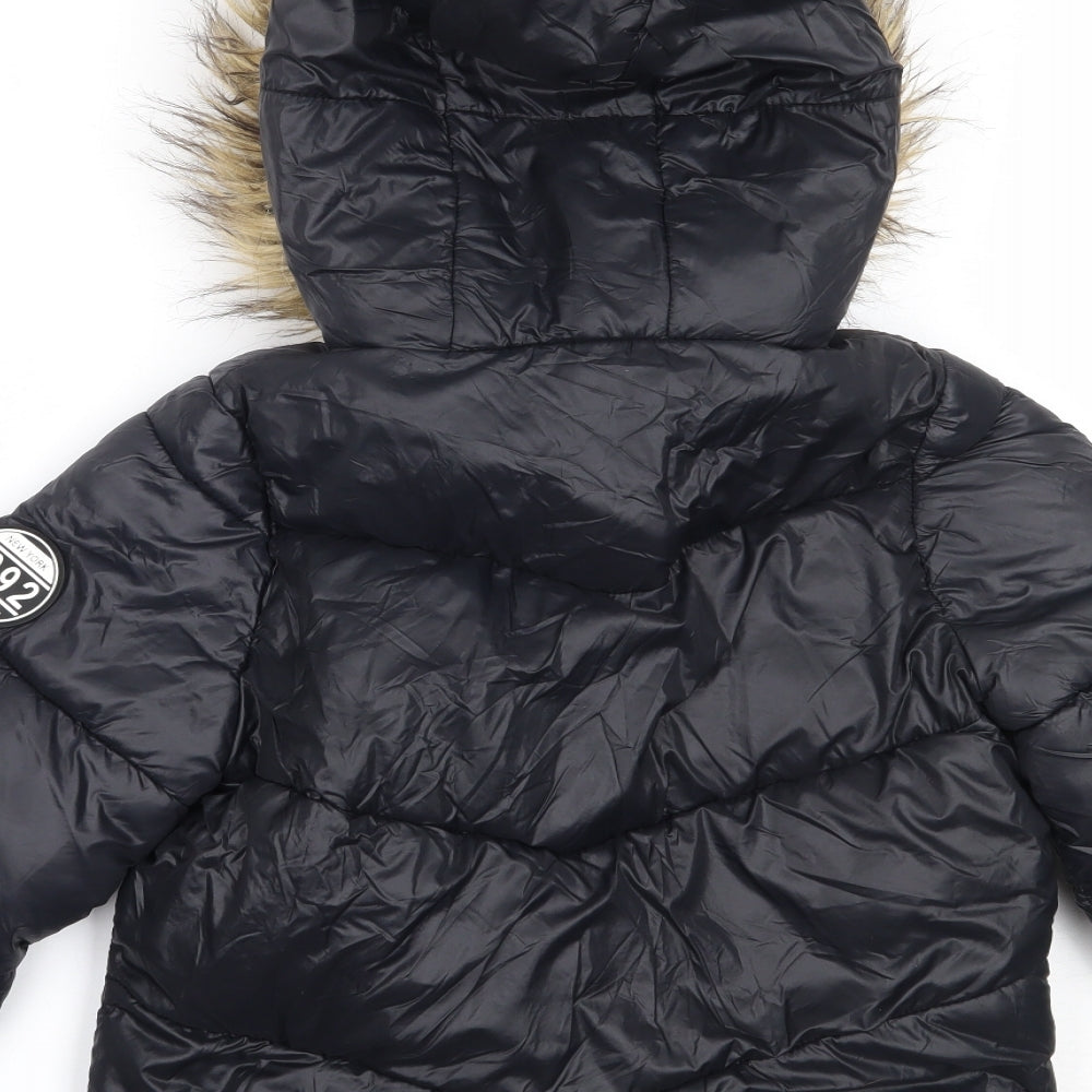 Primark Girls Black   Puffer Jacket Coat Size 7-8 Years