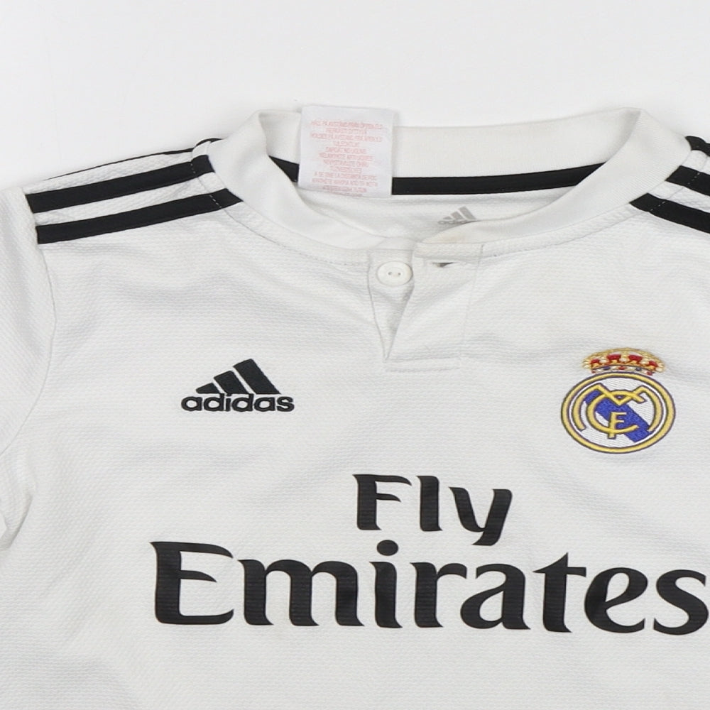 adidas Boys White  Polyester Basic T-Shirt Size 9-10 Years Round Neck  - Real Madrid