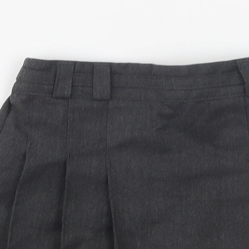 Dunnes Stores Girls Grey  Polyester Pleated Skirt Size 4 Years  Regular  - School Wear