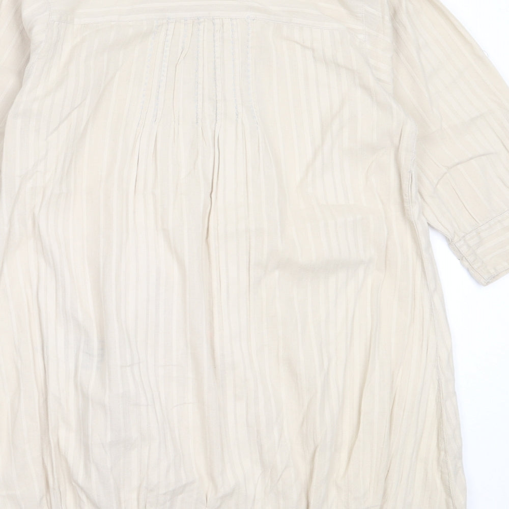 Preworn Womens Beige  Cotton Basic Button-Up Size 10 Collared