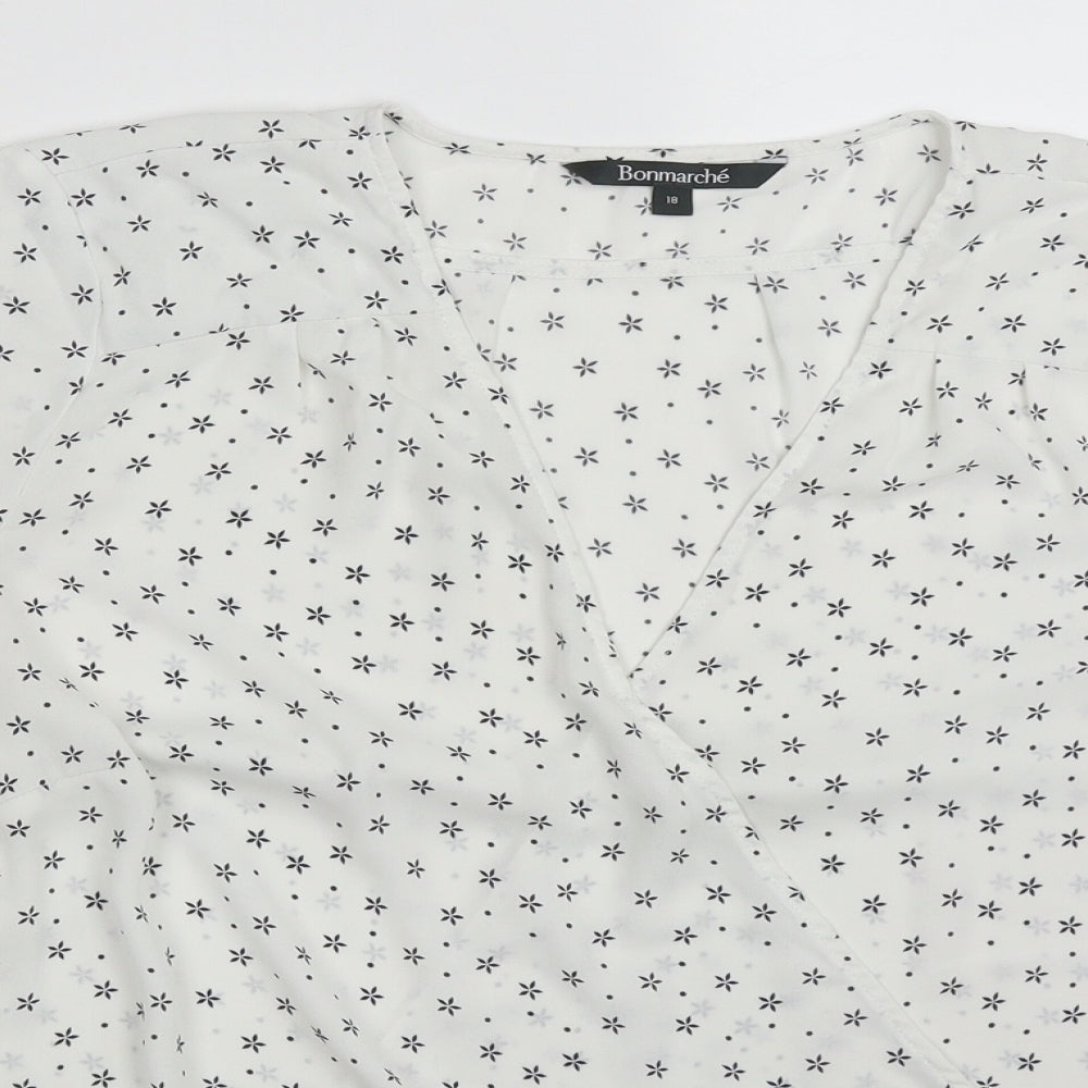 Bonmarché Womens White Geometric Polyester Basic Blouse Size 18 V-Neck