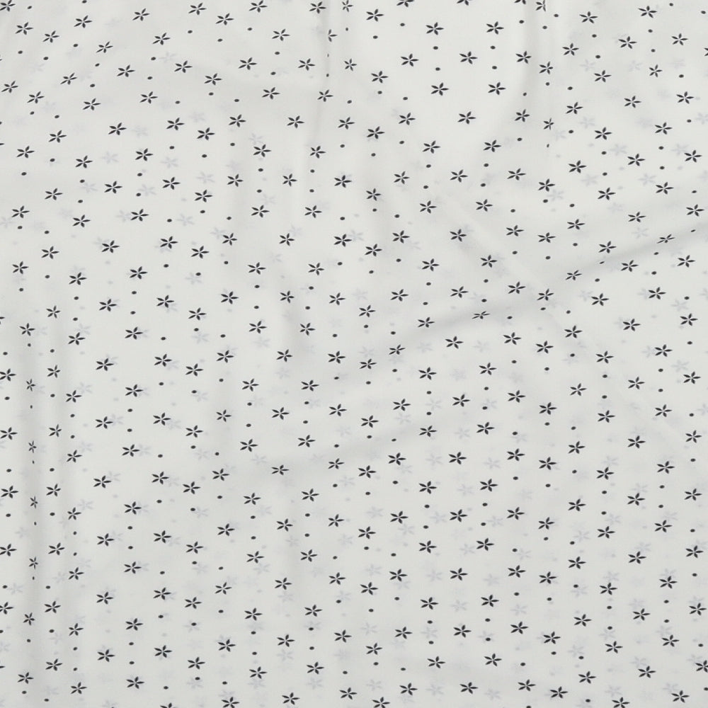 Bonmarché Womens White Geometric Polyester Basic Blouse Size 18 V-Neck