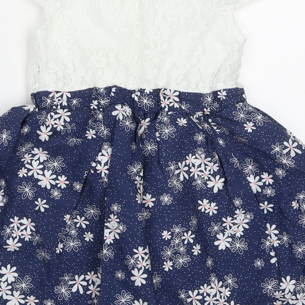 Dunnes Girls Blue Floral Nylon Skater Dress  Size 3-4 Years  Round Neck Button