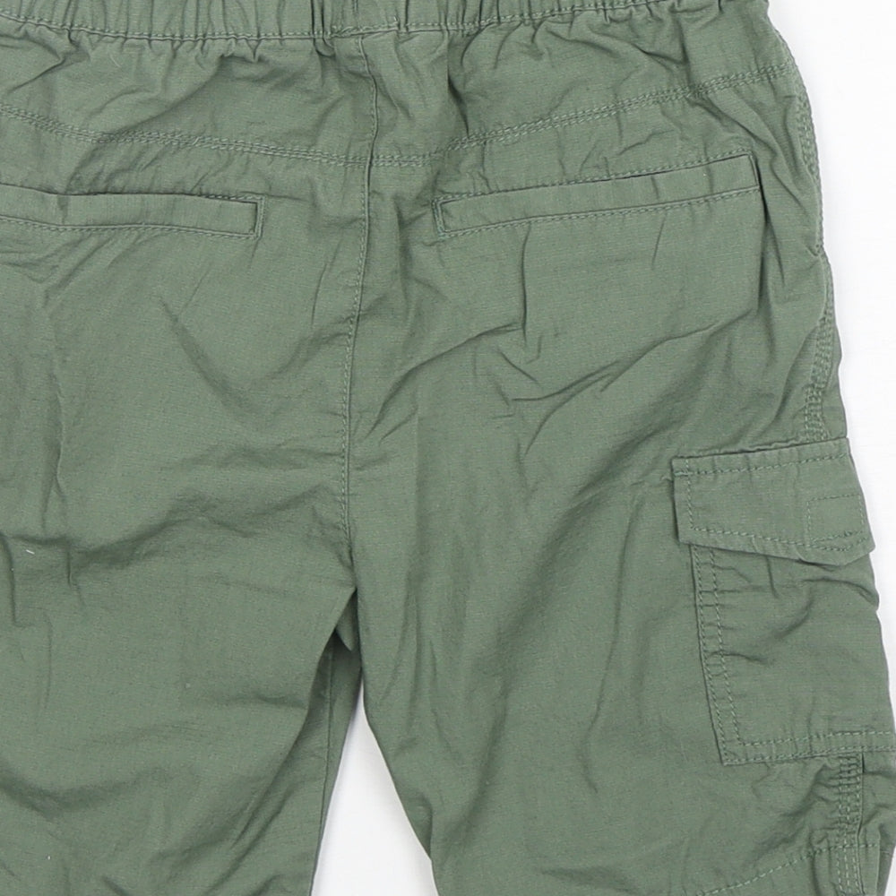 TU Boys Green  Cotton Cargo Shorts Size 8 Years  Regular