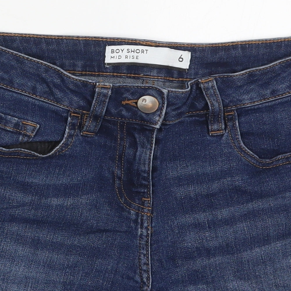 Preworn Womens Blue  Cotton Boyfriend Shorts Size 6 L5 in Regular Button