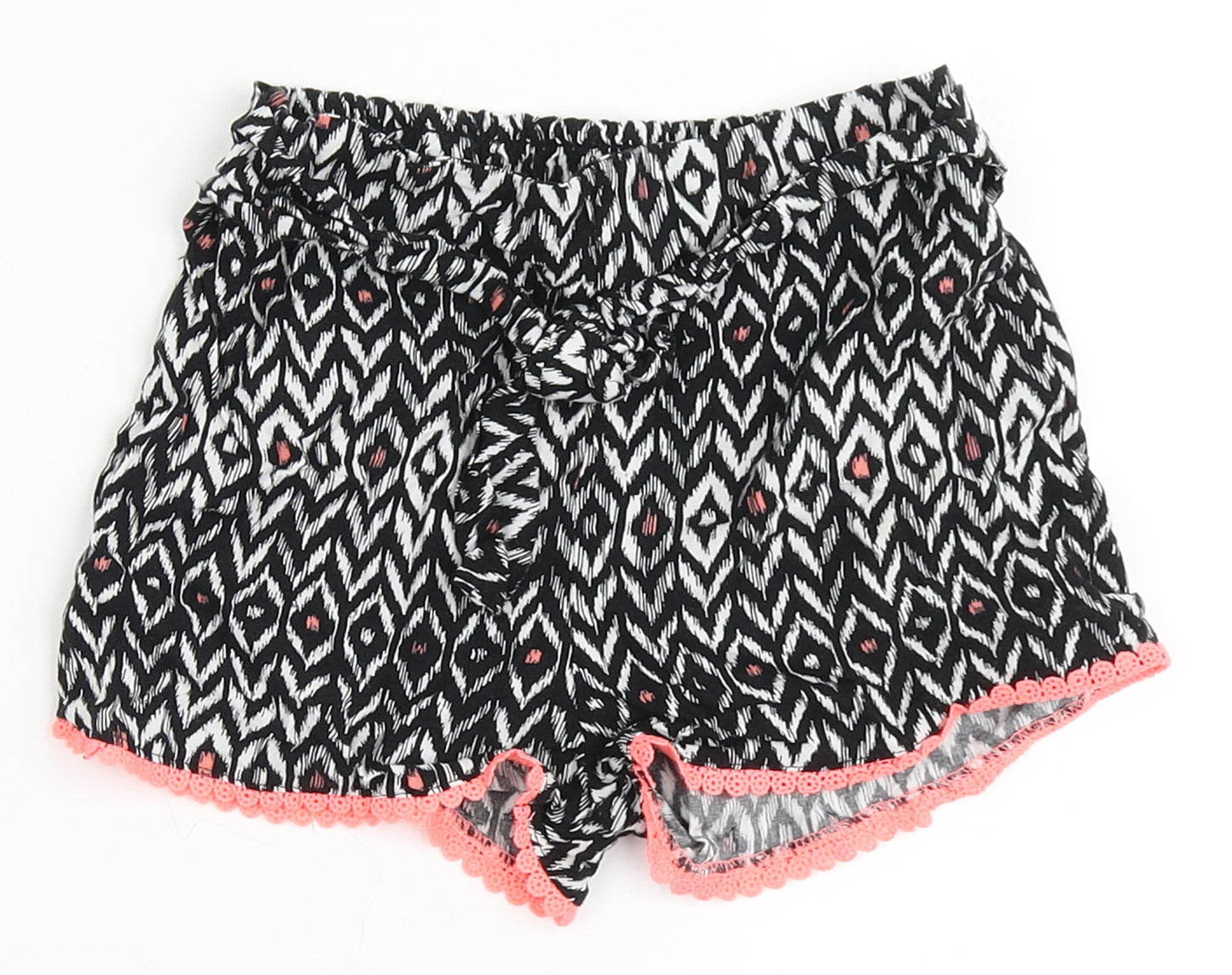 Primark Girls Black Geometric 100% Viscose Hot Pants Shorts Size 7-8 Years  Regular