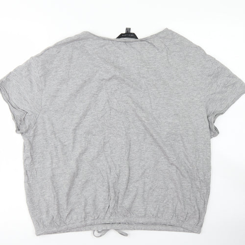 New Look Womens Grey  Cotton Basic T-Shirt Size 16 Crew Neck