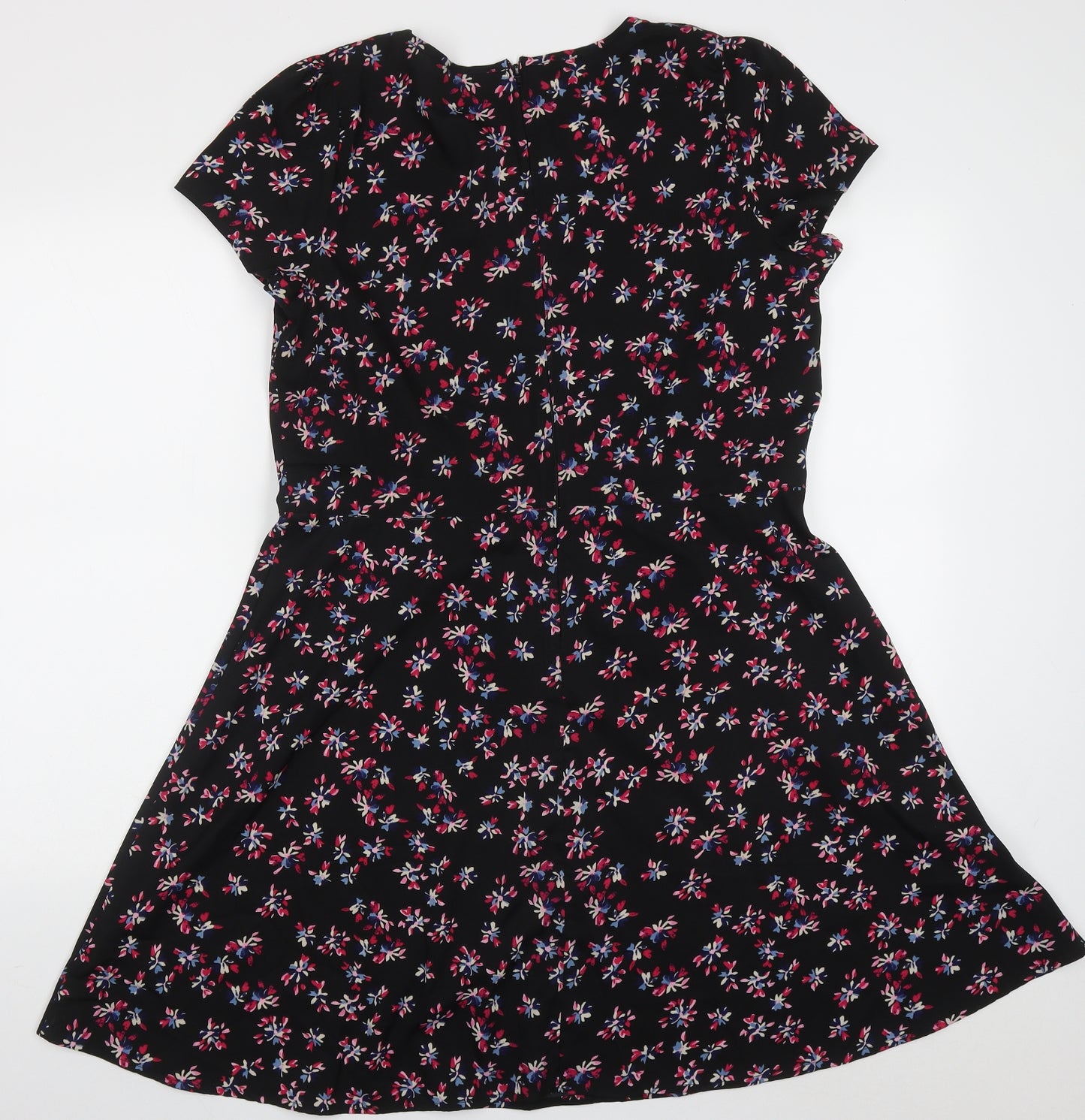Peacocks Womens Black Floral Polyester A-Line  Size 16  Scoop Neck Pullover