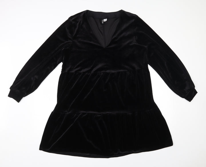 H&M Womens Black  Polyester Trapeze & Swing  Size M  V-Neck Pullover