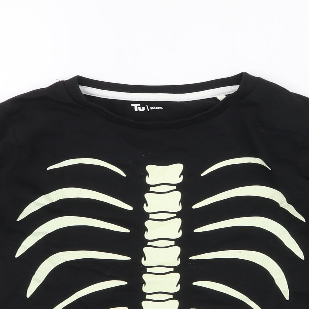 TU Boys Black  100% Cotton Jersey T-Shirt Size 5-6 Years Round Neck Pullover - skeleton , halloween