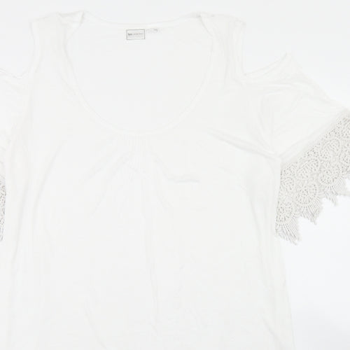 bpc Womens White  Viscose Tunic T-Shirt Size M Crew Neck - Lace Sleeve and Hem Detail, Cold Shoulder