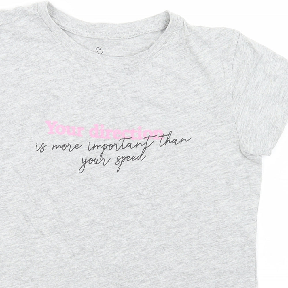 Primark Girls Grey  Cotton Basic T-Shirt Size 2XS Crew Neck  - Slogan