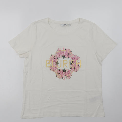 B. Young Womens White  Cotton Basic T-Shirt Size L Crew Neck - Blurish