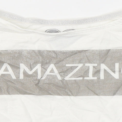 F&F Girls White  Cotton Basic T-Shirt Size 5-6 Years Round Neck  - Amazing