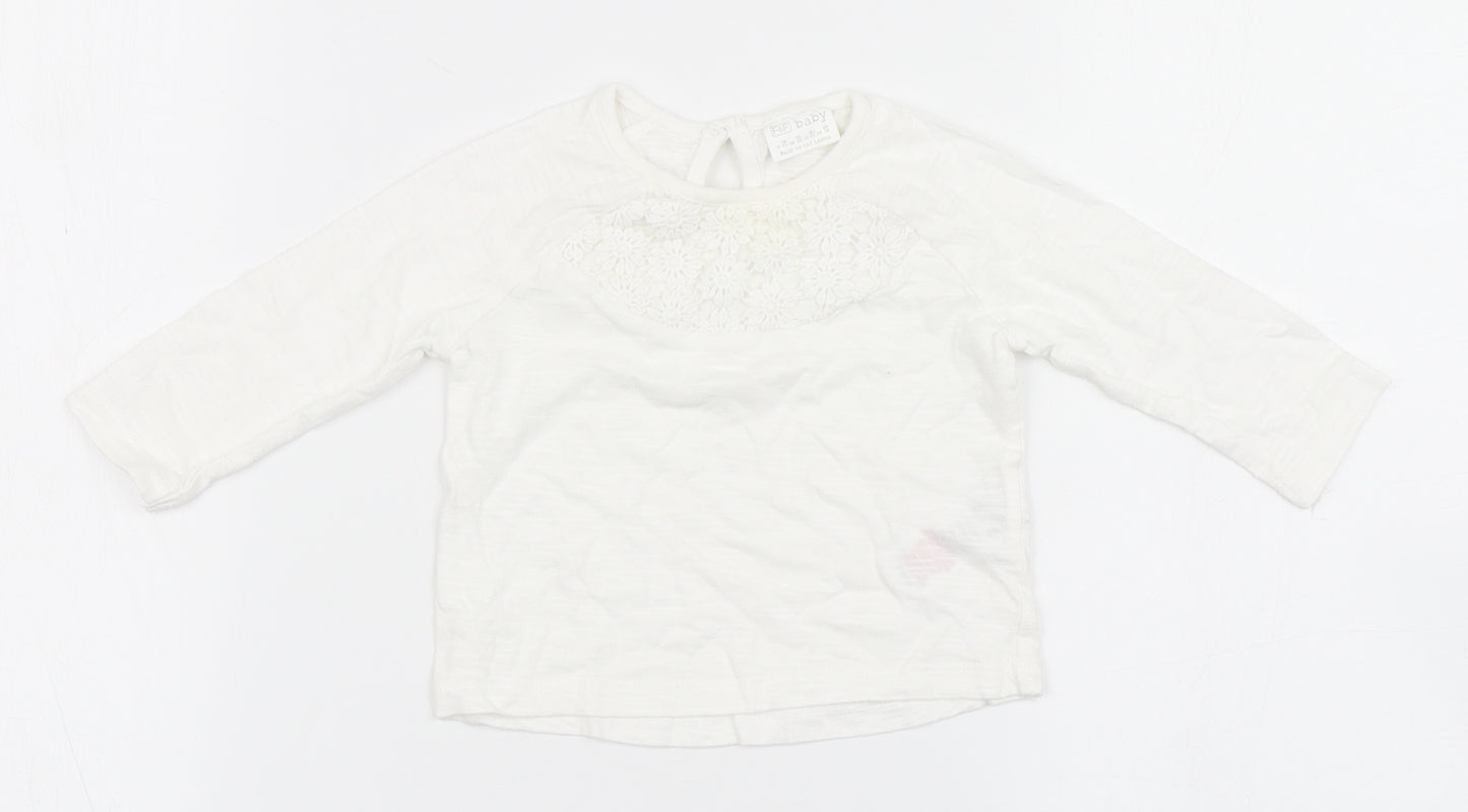 F&F Girls Ivory  100% Cotton Basic T-Shirt Size 0-3 Months Round Neck Button