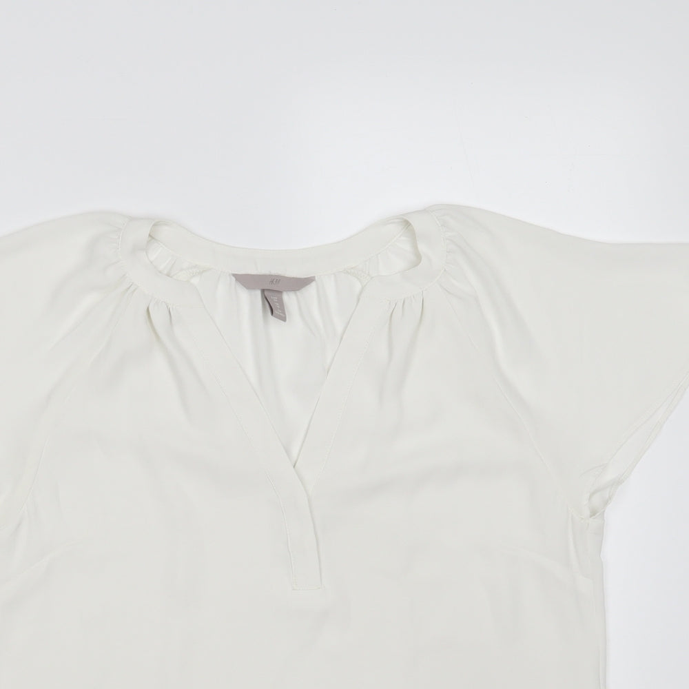 H&M Womens White  Polyester Basic Blouse Size 10 V-Neck