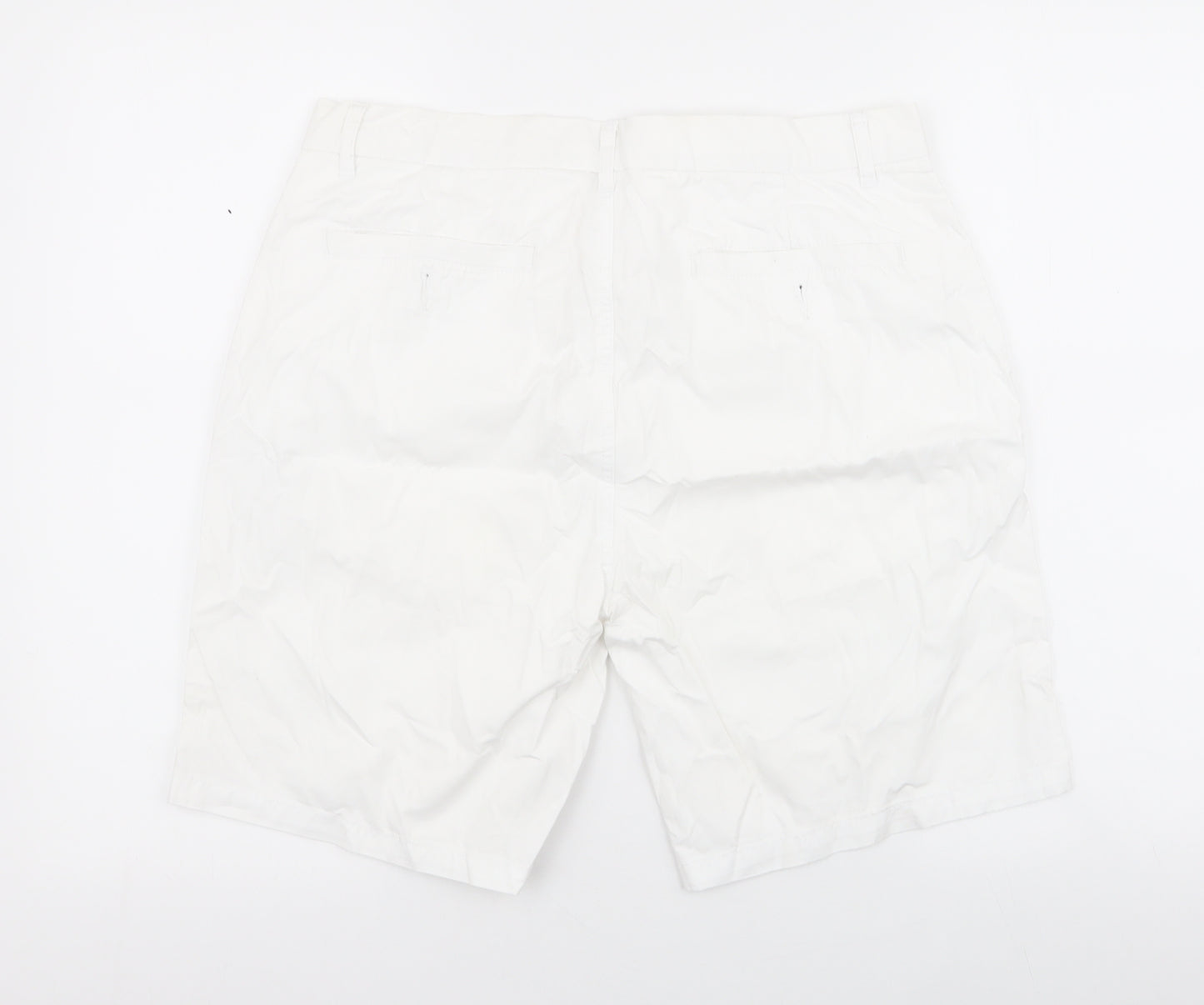 ASOS Mens White  Cotton Chino Shorts Size 32 in L9 in Regular Button