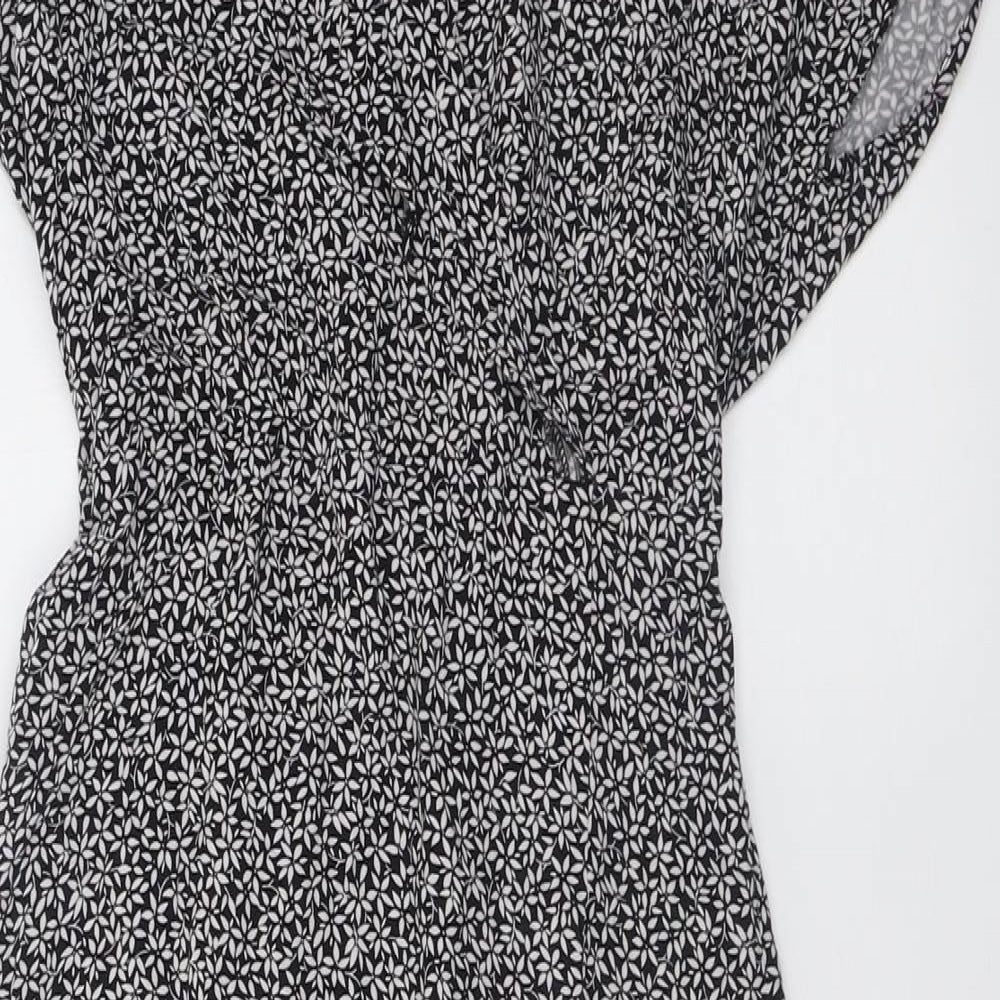 New Look Womens Black Floral Viscose A-Line  Size 8  V-Neck Pullover