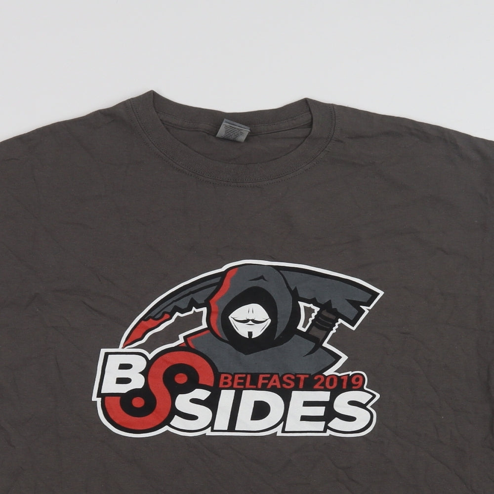 Gildan Mens Grey  Cotton  T-Shirt Size L Crew Neck  - B Sides Belfast