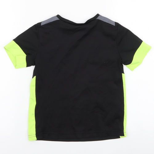 DECATHLON Boys Black  Polyester Basic T-Shirt Size 6-7 Years Round Neck Pullover - Kipsta