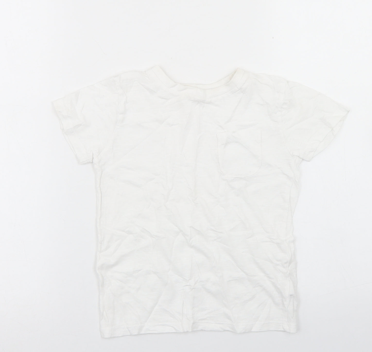 Dunnes Stores Boys White  Cotton Basic T-Shirt Size 4-5 Years Crew Neck  - Chest Pocket
