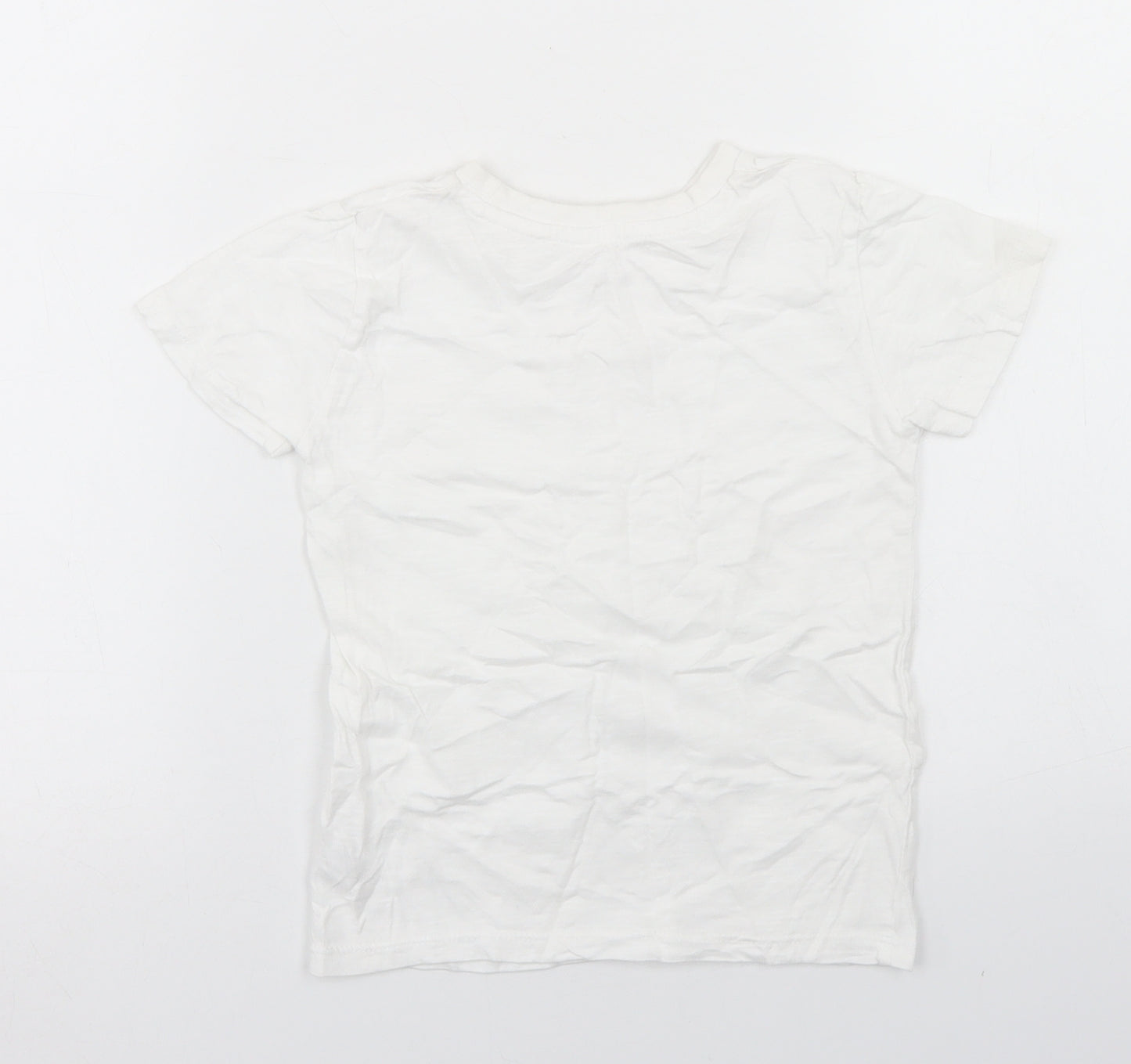 Dunnes Stores Boys White  Cotton Basic T-Shirt Size 4-5 Years Crew Neck  - Chest Pocket