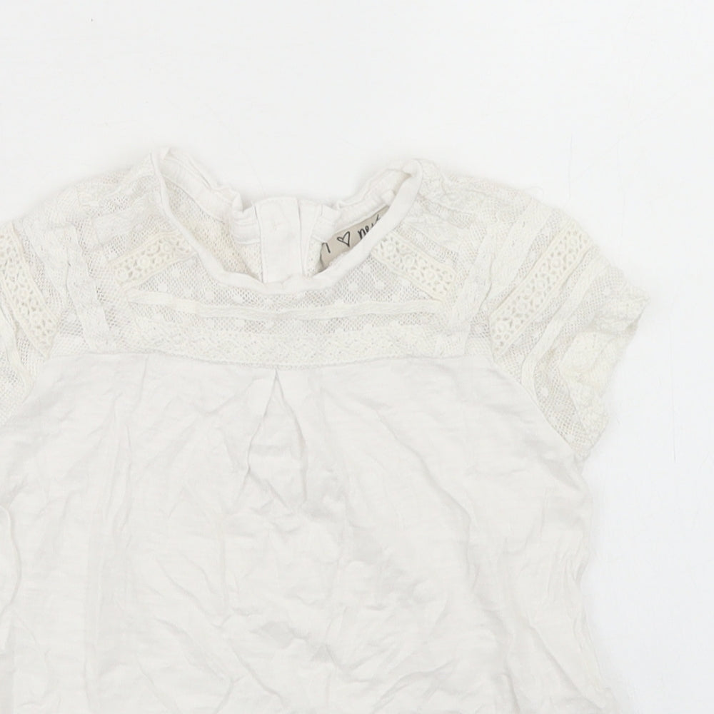 NEXT Girls White  Cotton Basic T-Shirt Size 2-3 Years Crew Neck Button - Lace shoulder detail