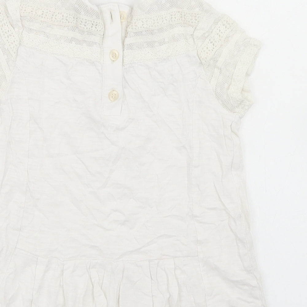 NEXT Girls White  Cotton Basic T-Shirt Size 2-3 Years Crew Neck Button - Lace shoulder detail