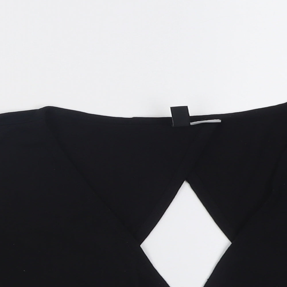 H&M Womens Black  Polyester Cropped Blouse Size M V-Neck