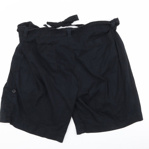 Marks and Spencer Womens Black  100% Cotton Cargo Shorts Size 22 L11 in Regular Zip