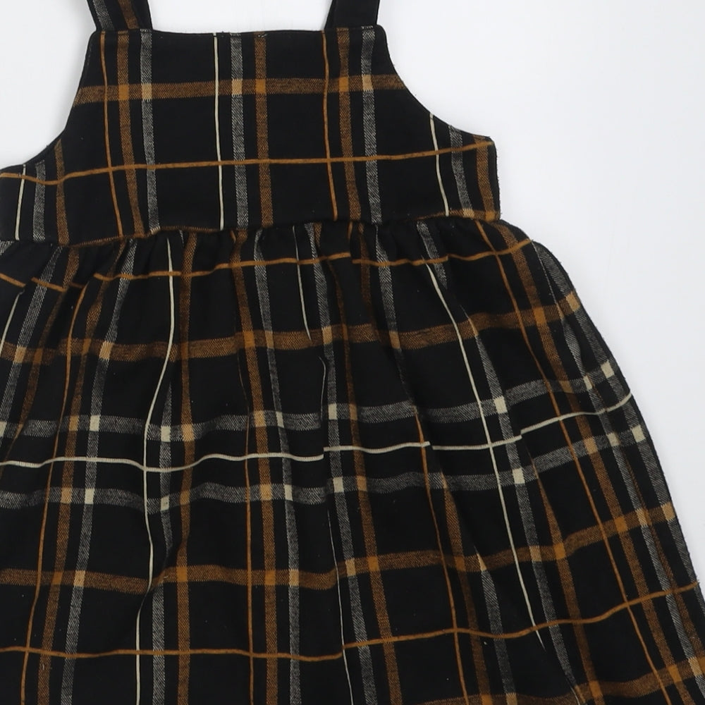 F&F Girls Black Check Polyester Pinafore/Dungaree Dress  Size 5-6 Years  Square Neck Button